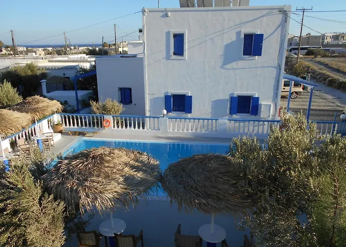 Kapetanios Lägenhet Perissa (Santorini)