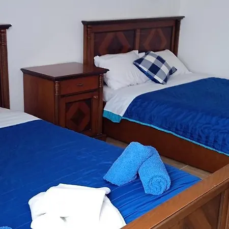 Apartment Kapetanios Perissa (Santorini)