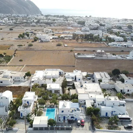 Kapetanios Perissa (Santorini)