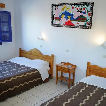 Kapetanios Perissa (Santorini)