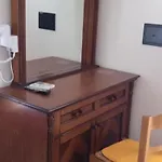 Kapetanios *