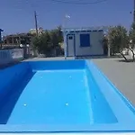Kapetanios Perissa (Santorini)