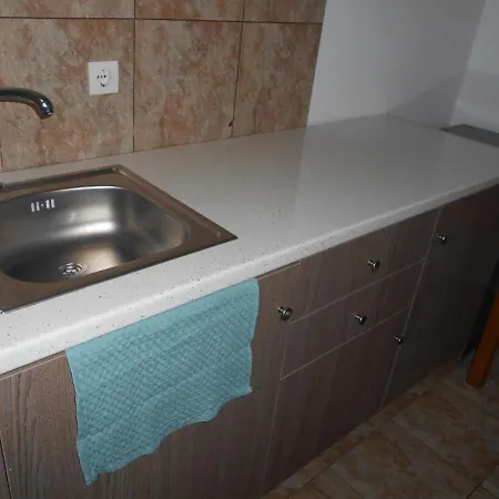 Kapetanios Appartement Perissa (Santorini)