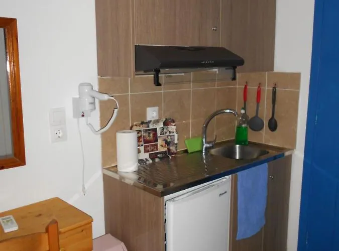 Kapetanios Apartman Perísza
