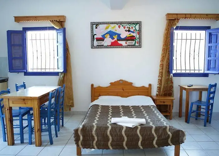 Kapetanios * Perísza